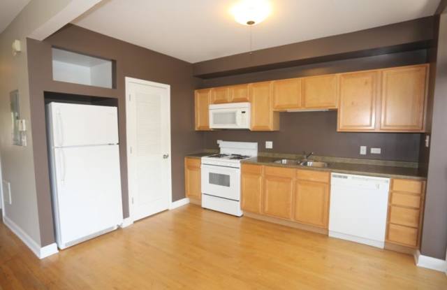 5208 Sawyer Gallery 2