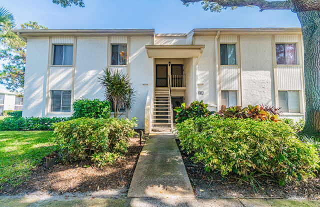 202 Cypress Ct Gallery 2