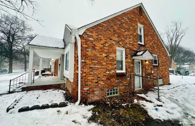 19766 Huntington Road Gallery 3