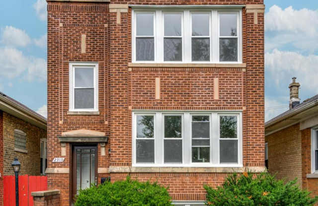 2919 N Kilpatrick Gallery 1
