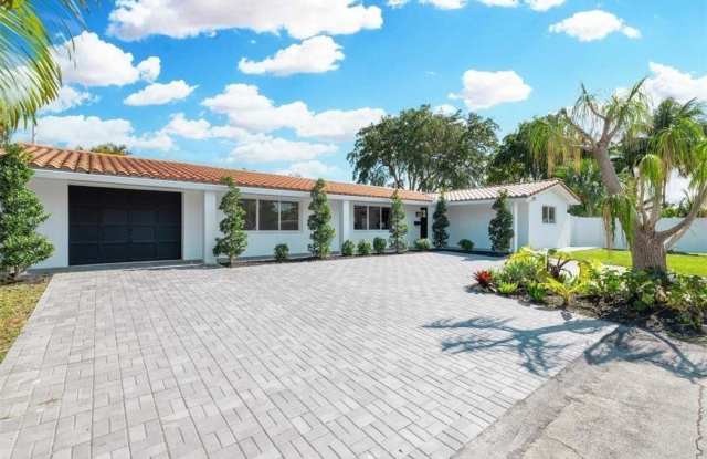 1710 SW 1st Avenue - 1710 Southwest 1st Avenue, Pompano Beach, FL 33060 1710 SW 1st Avenue - 1710 Southwest 1st Avenue, Pompano Beach, FL 33060