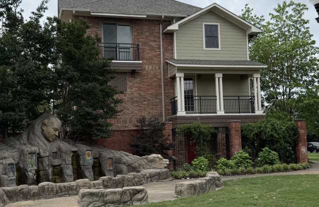 442 Maple Street - 1 photos photos