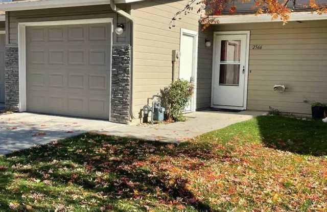 2566 S Waterbury Ln photos photos