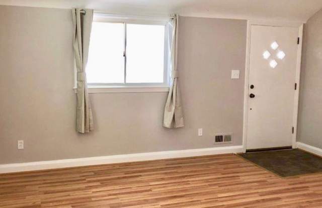Rancher Style Single Family Home Gallery 3