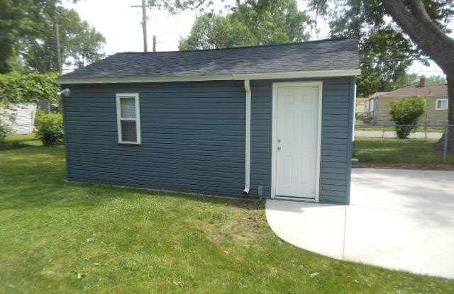 2005 Ardmore Drive Gallery 4
