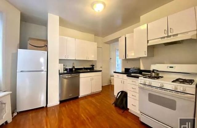 522 E 11th St - 522 E 11th St, New York City, NY 10009