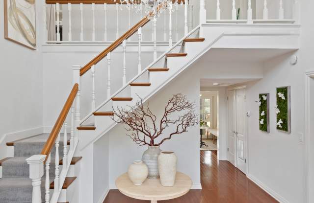 1476 Crestline Drive Gallery 4