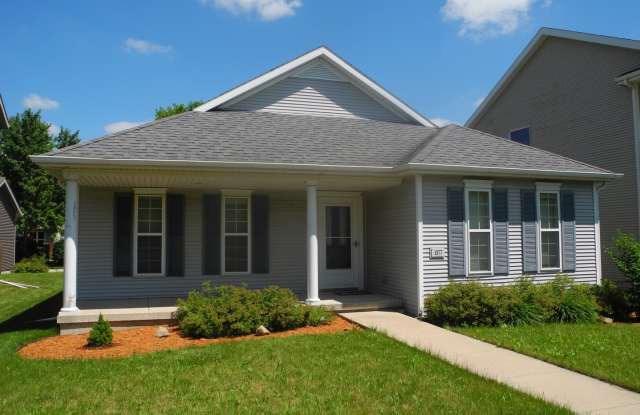 1577 O'keeffe Ave - 1577 O'Keeffe Avenue, Sun Prairie, WI 53590