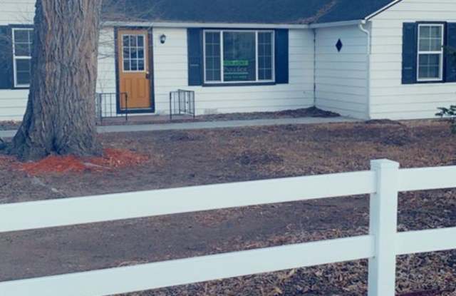 690 Garrison St - 690 Garrison Street, Lakewood, CO 80215