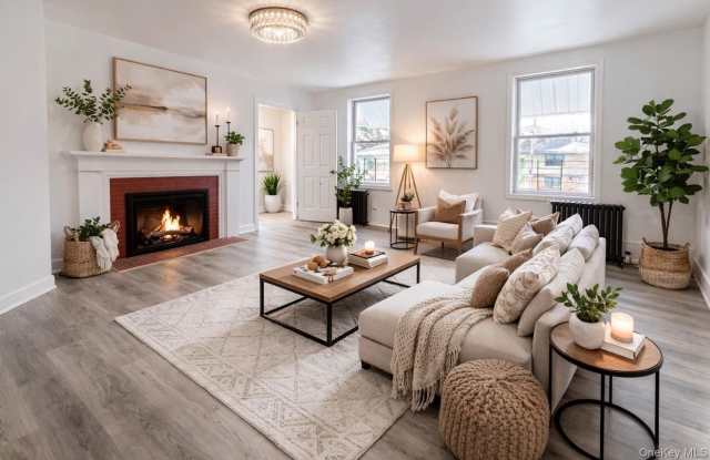 12 Victoria Lane unit: 2 photos photos