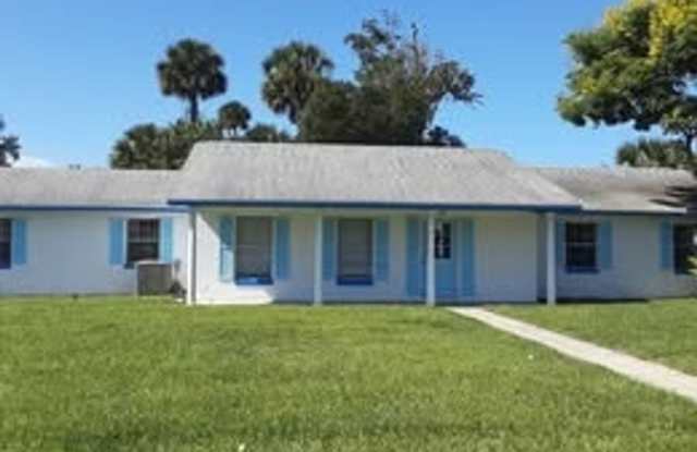 Charming 4BR House in Port Orange photos photos