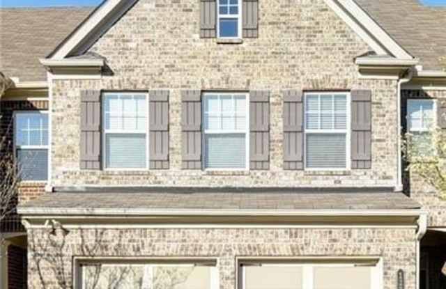 1226 Fischer Trace Gallery 1