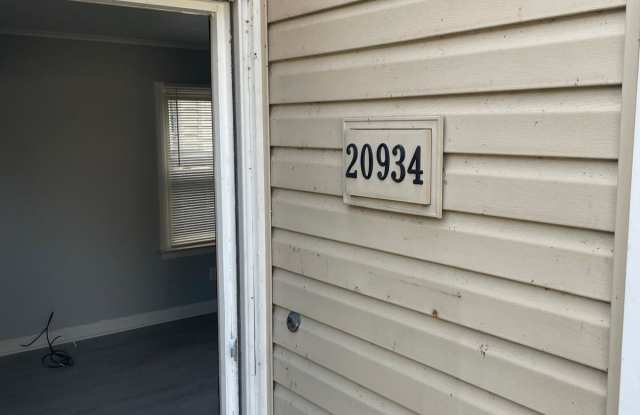 20934 Hollywood Street photos photos 20934 Hollywood Street photos photos