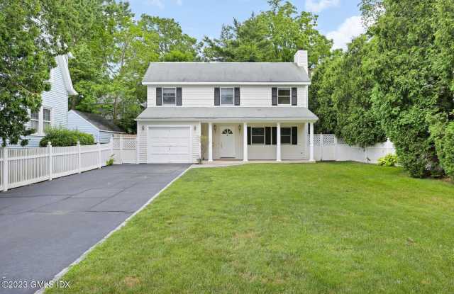26 Lockwood Drive - 26 Lockwood Drive, Old Greenwich, CT 06870
