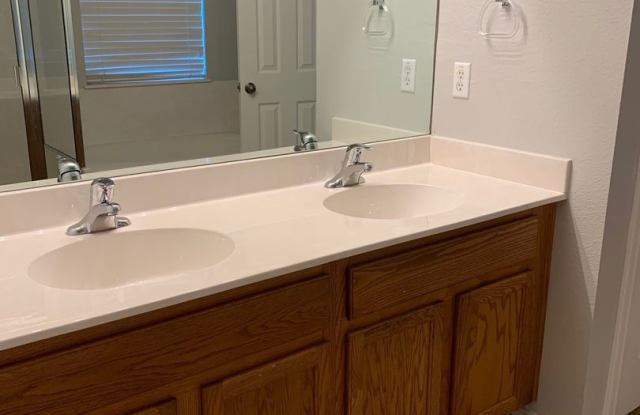 South Austin Living Made Easy! Gallery 3
