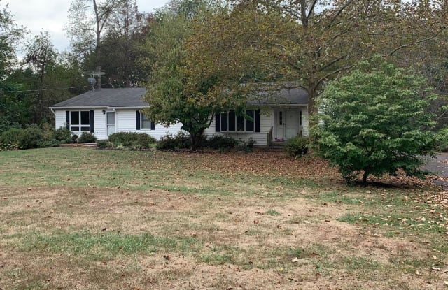 10550 LUCASVILLE ROAD - 10550 Lucasville Road, Buckhall, VA 20112