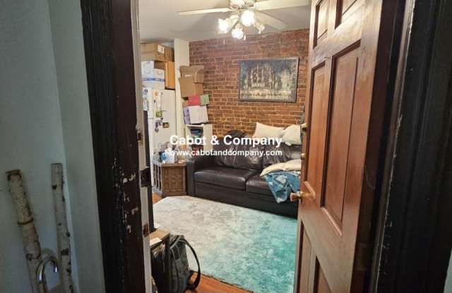 22 Mead St. Gallery 2