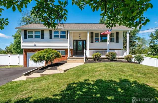 25 Yorktowne Drive photos photos