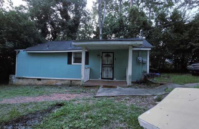 932 Summit Avenue Rear photos photos