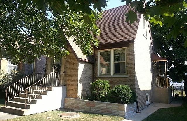 5649 W Wilson Ave - 5649 West Wilson Avenue, Chicago, IL 60630