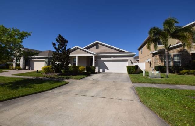 3 bedroom 2 bath single family home for rent at 2021 Beacon Landing Circle Orlando, Fl. 32824 photos photos