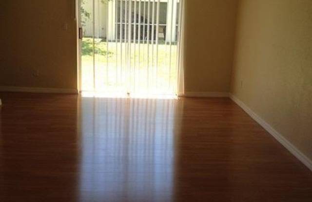5288 Glenlivet Road Gallery 3