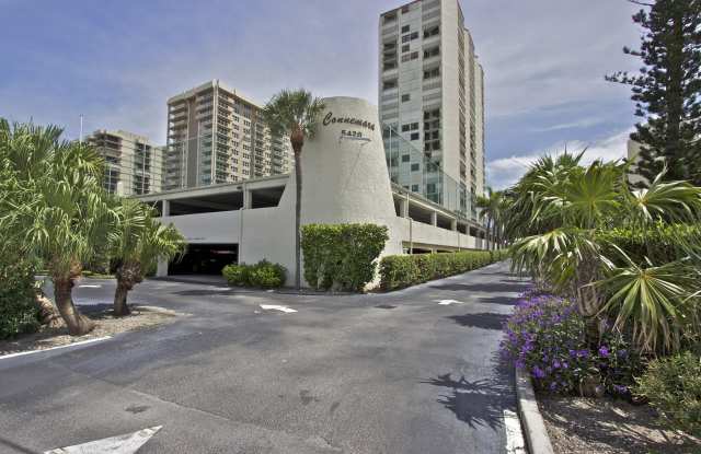 5420 N Ocean Avenue Gallery 4