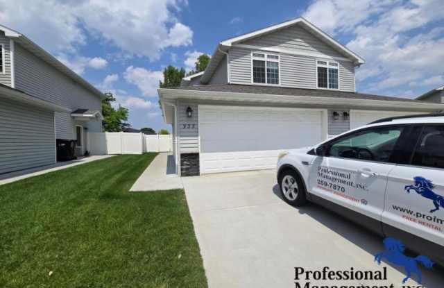 933 Kingston Ave photos photos