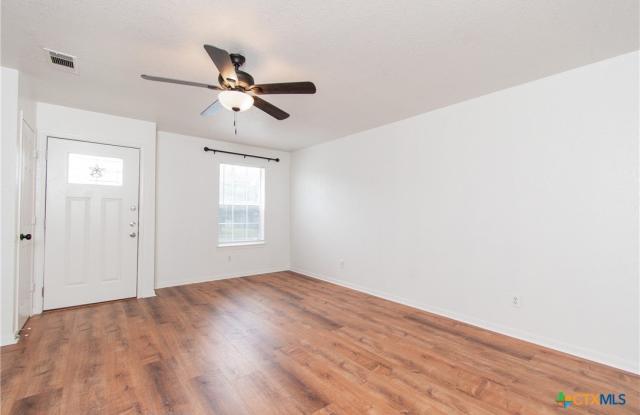 1213 Fox Creek Drive Gallery 4