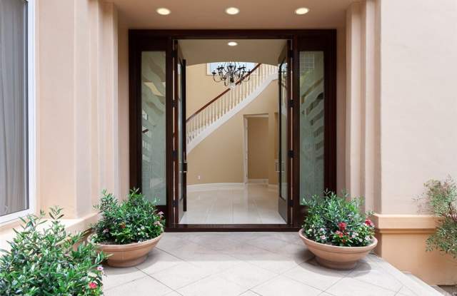 23 Monterey Pine Drive Gallery 3