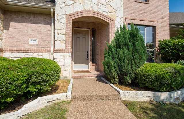 8004 Winscott Drive Gallery 3