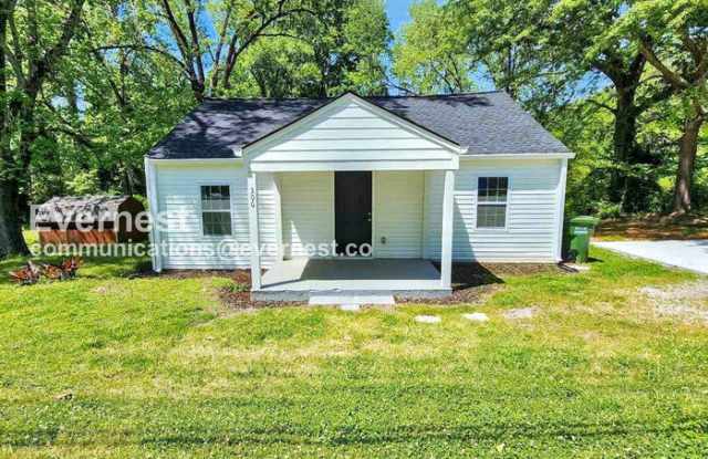 306 Walker Drive - 306 Walker Drive, Monroe, GA 30655