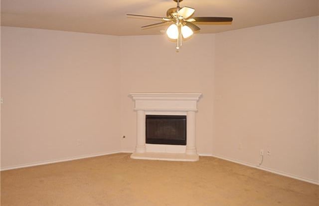 605 Crownpoint Lane Gallery 4