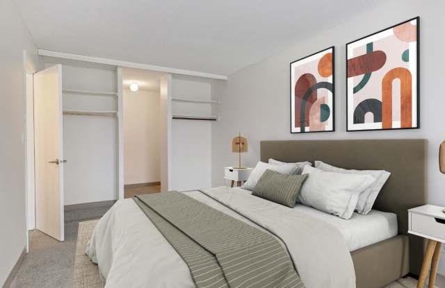109th Place Apartments Gallery 4