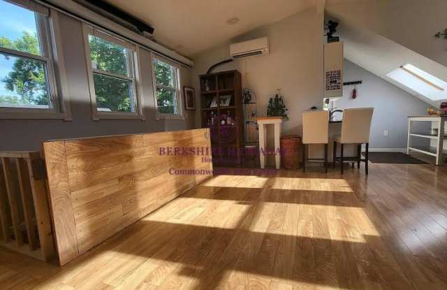 22 Hingham St. photos photos