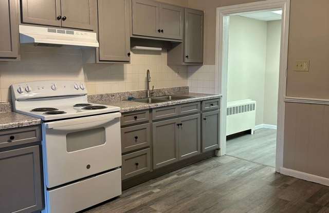 Two Bedroom Row Home for Rent photos photos