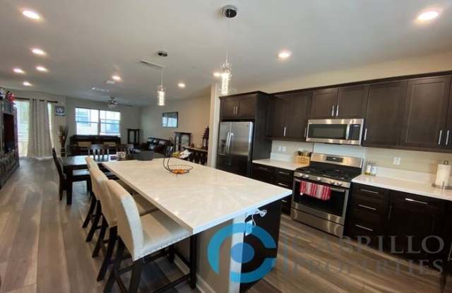 1906 Soho Lane - 1906 Soho Ln, Chula Vista, CA 91915