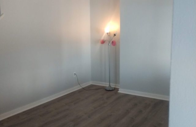 Beautiful Home for Rent Gallery 4