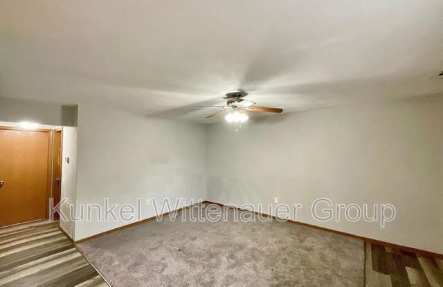1810-2 Jamestown Road Gallery 3