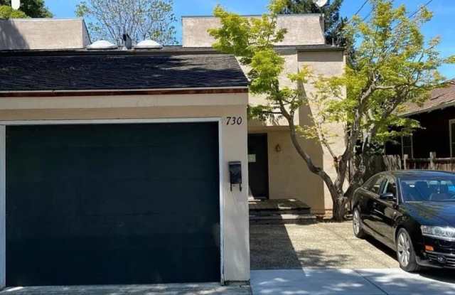 730 Cambridge AVE photos photos