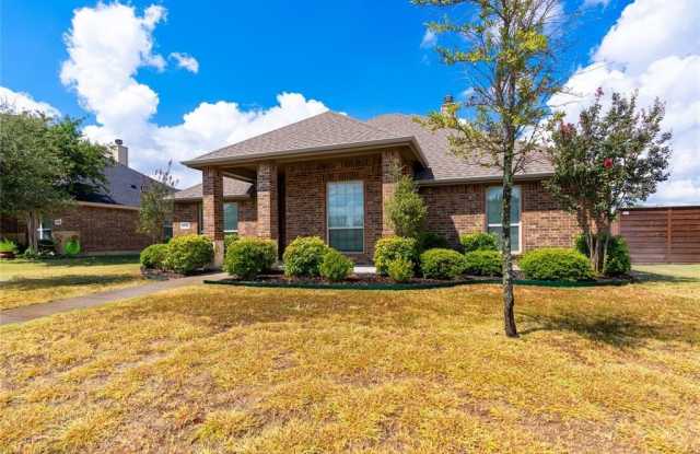 1112 Hidden Creek Drive Gallery 2