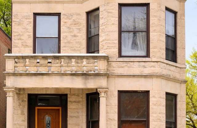 3927 W Lexington Avenue photos photos