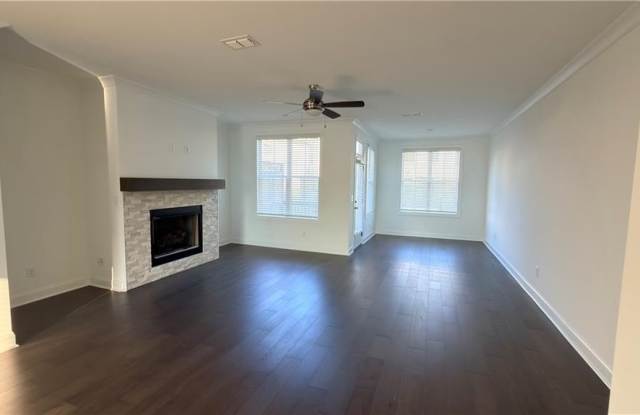 605 Millcroft Boulevard Gallery 2