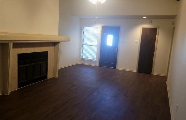 341 DOGWOOD Drive Gallery 2