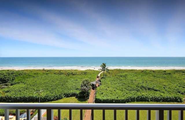 3200 N Hwy A1A unit: 605 photos photos
