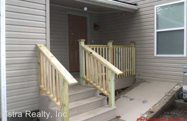 203 E Elm St Unit B, Gallery 2