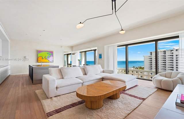 2901 Collins Ave photos photos