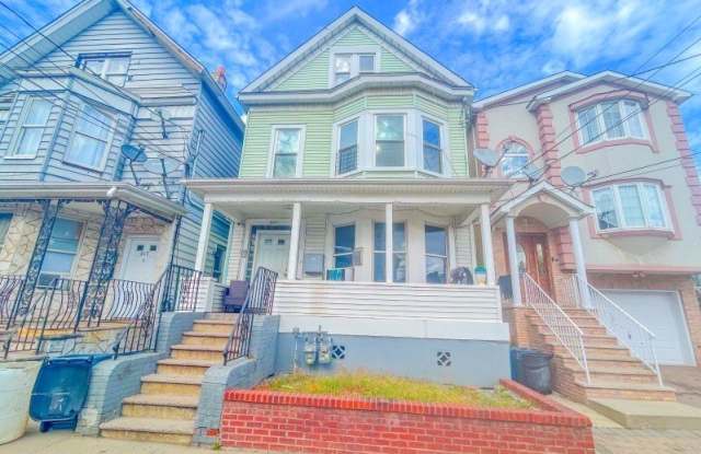 411 Fulton St photos photos