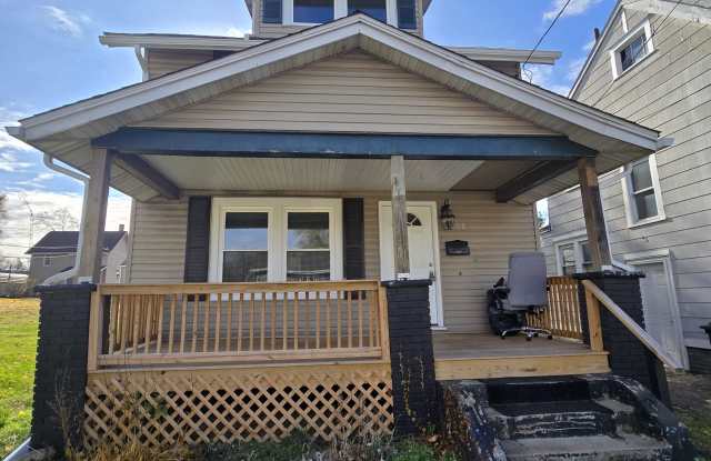 2108 3rd Street Southeast - 2108 3rd Street Southeast, Canton, OH 44707