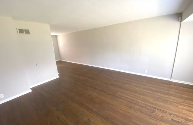 3522 Western Avenue Gallery 2